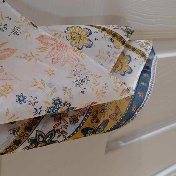 Monroe & Main top - Picture 3 of 5